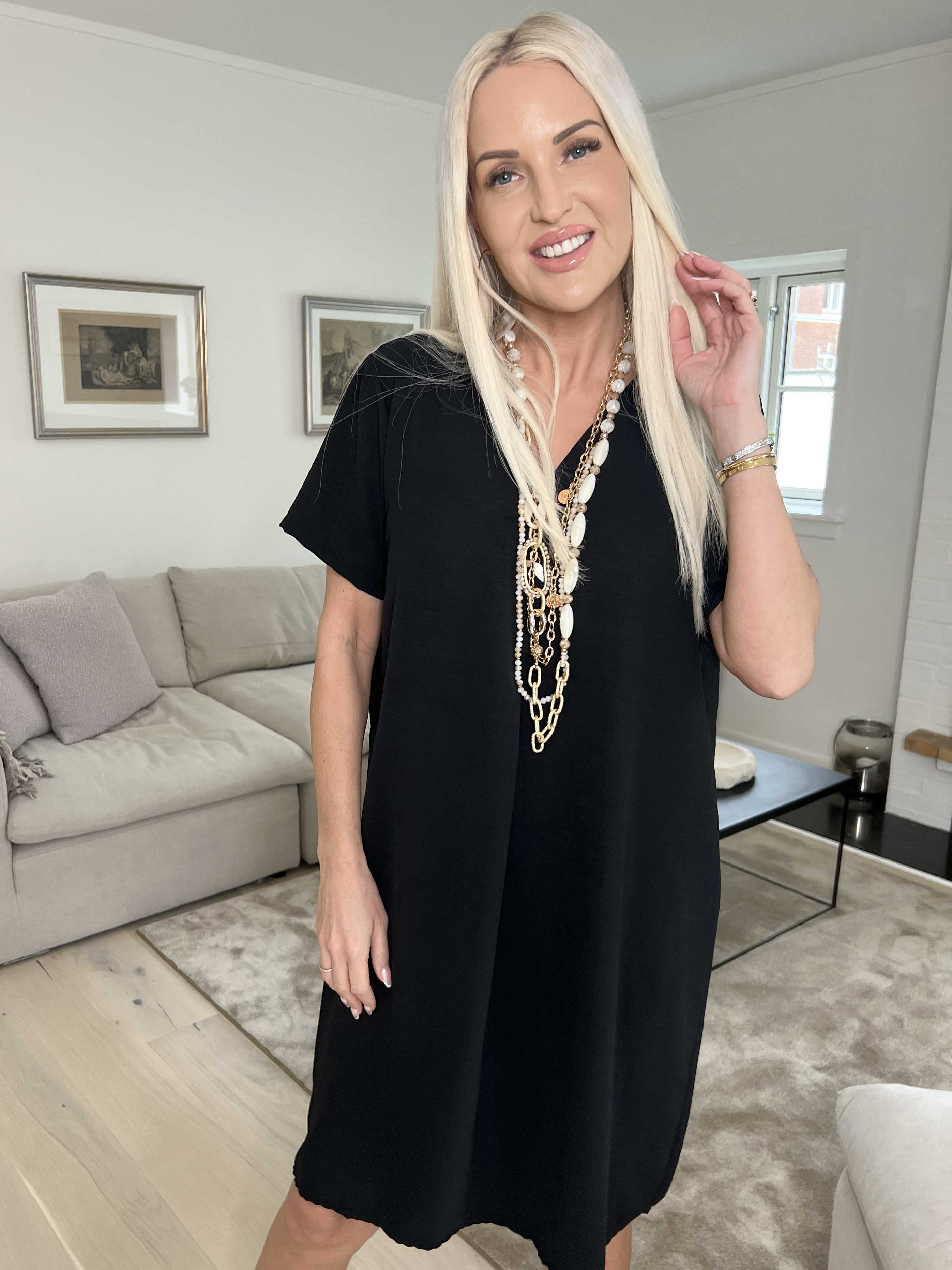 Eldina - Let ensfarvet tunikakjole